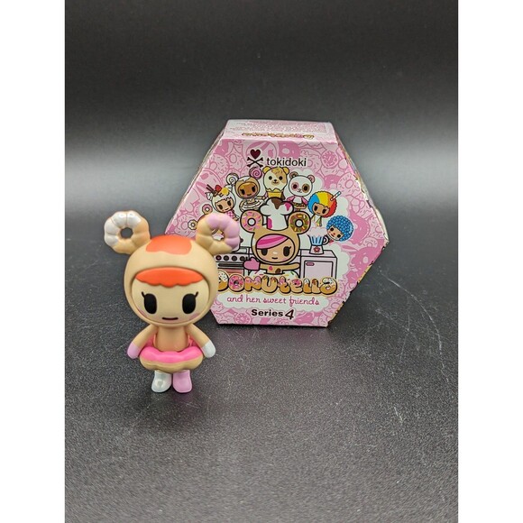 Tokidoki Donutella And Her Sweet Friends Series 4 Mochitella Figure New w/ Box - Picture 1 of 3